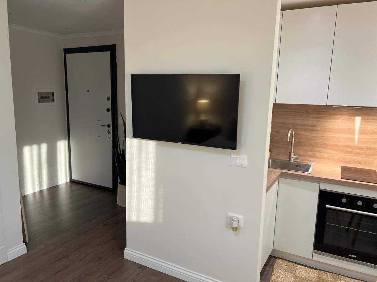 Anna'S Blloku Apartment Tirana Zewnętrze zdjęcie